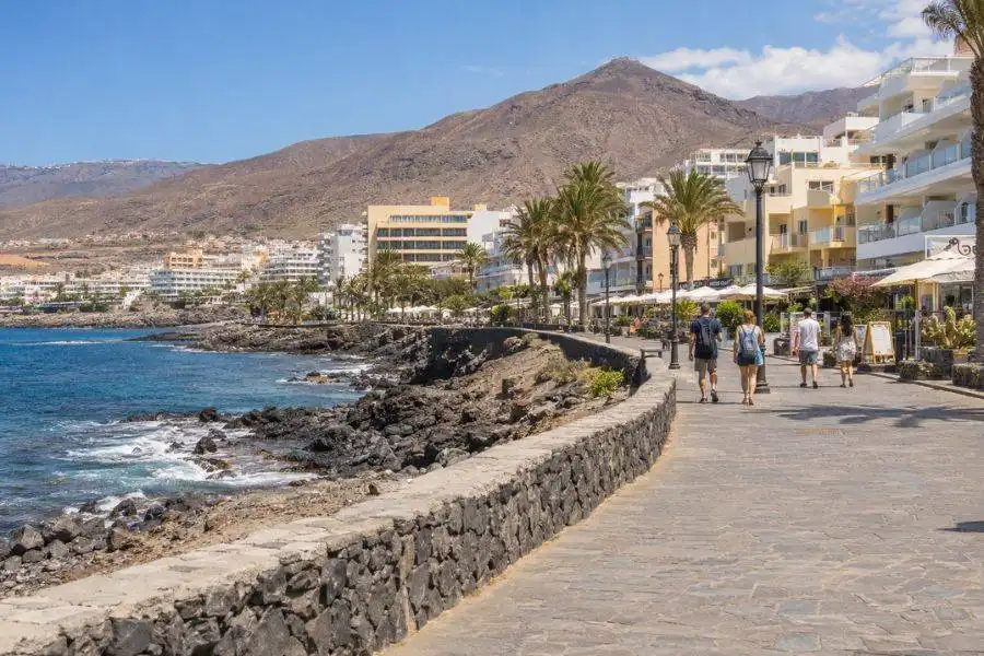 €1 tourist tax proposed to fight poverty in the Canary Islands