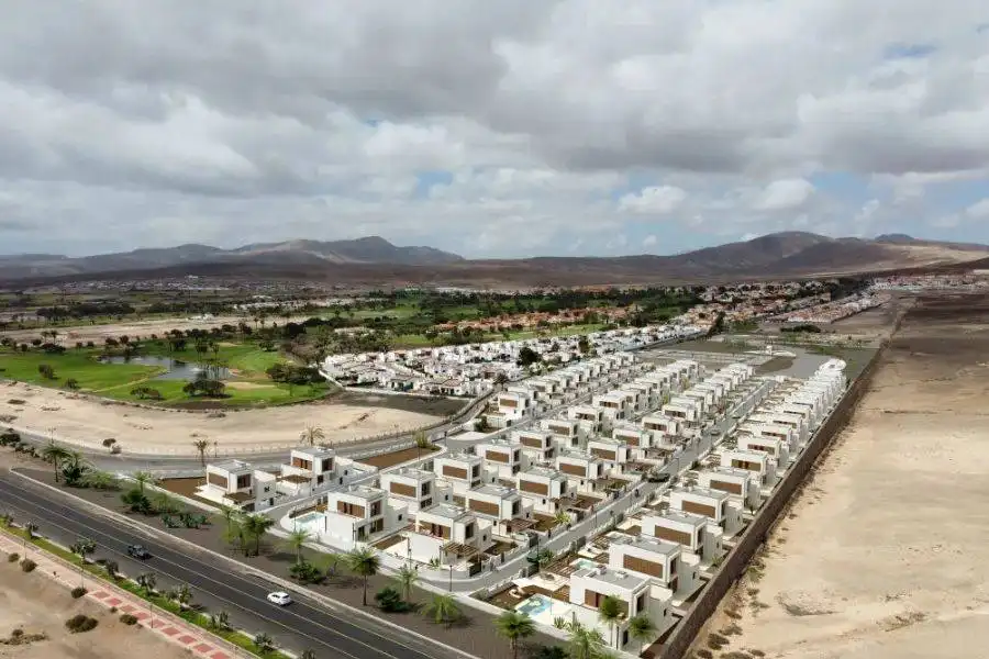 €10m investment for 58 new tourist villas approved for Caleta de Fuste