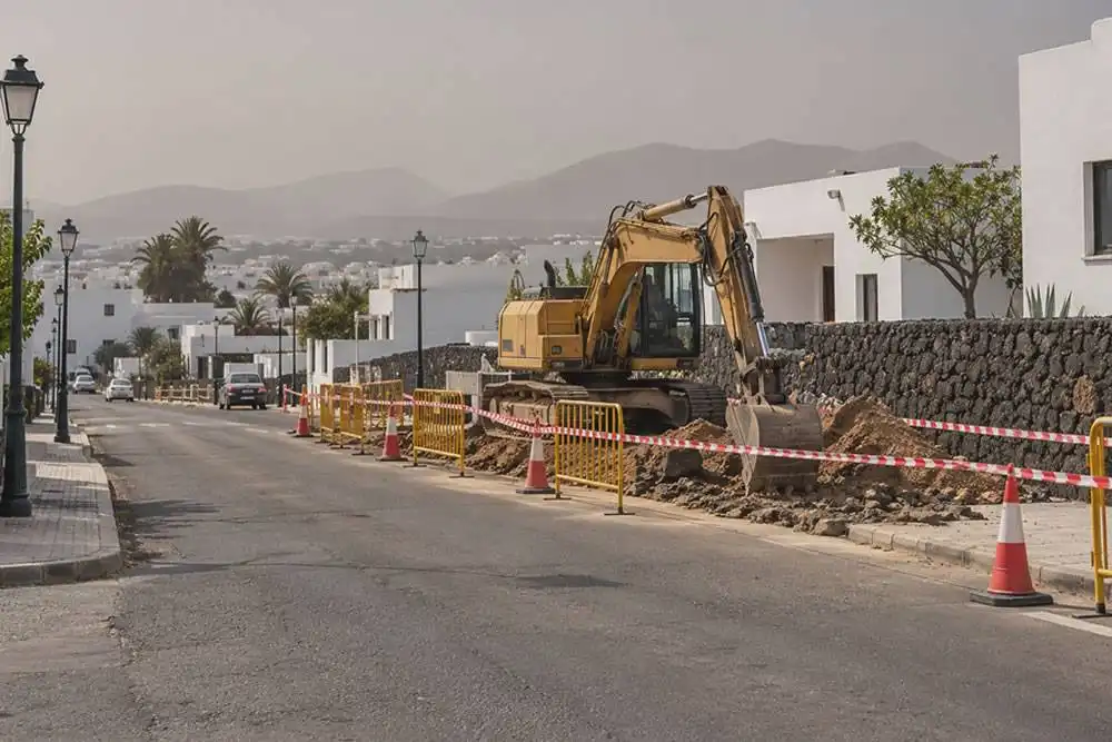 1,500 homes, bars and restaurants left without electricity in south Lanzarote