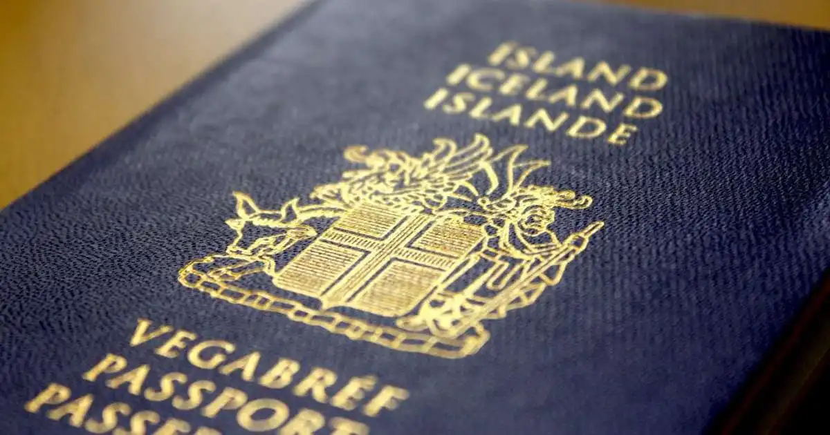 166 umsóknir um íslenskan ríkisborgararétt