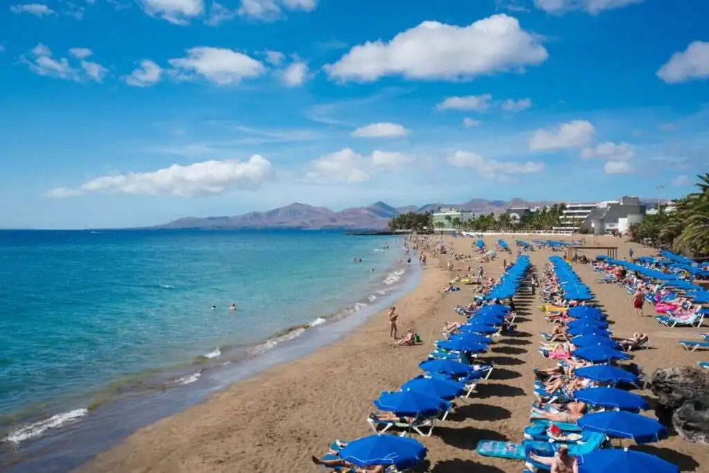 78-year-old swimmer found dead off Lanzarote coast after major search operation