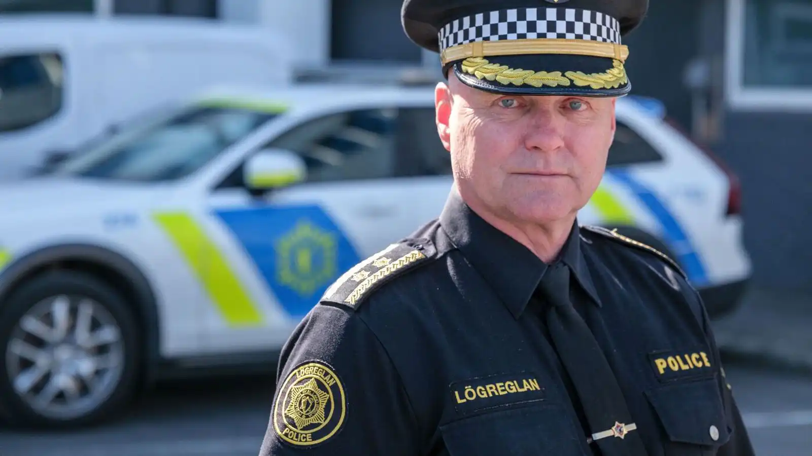 Á sjötta tug vísað úr landi - Vísir