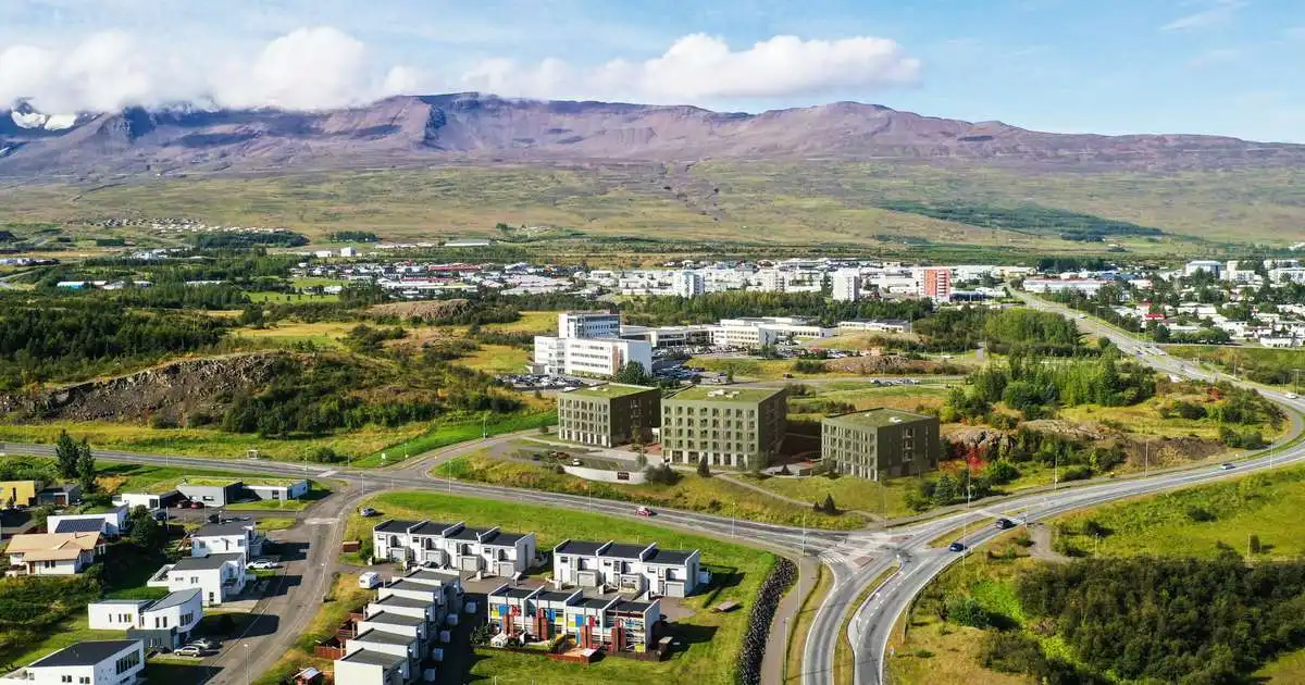 Áætla að hefja framkvæmdir við námsgarða í júlí