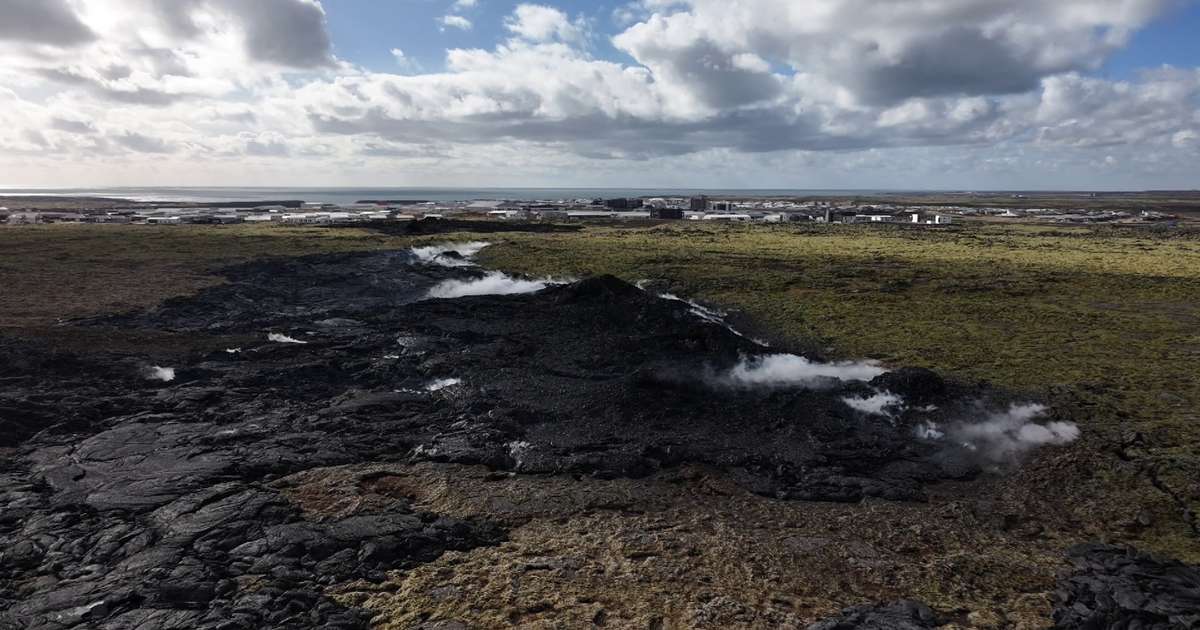 Áframhaldandi landris og þrýstingur eykst