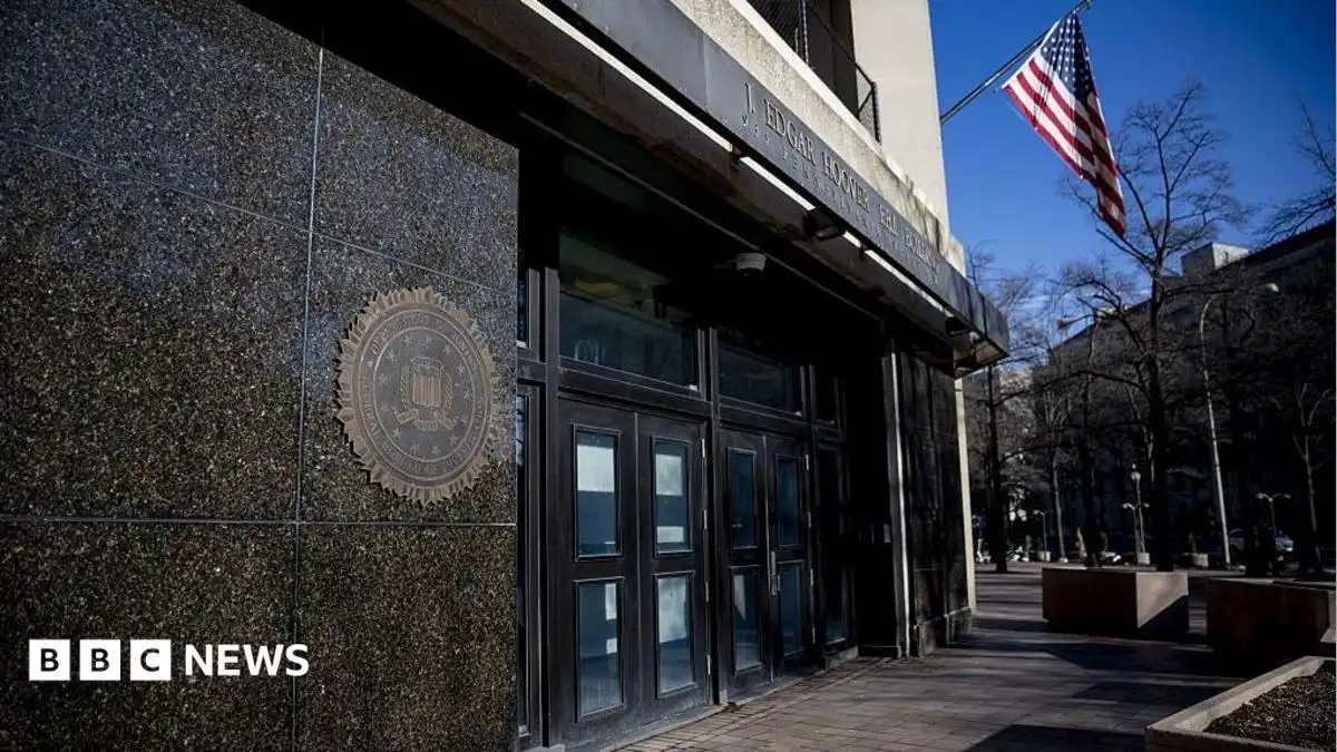 Agents fearful and angry after 'dangerous' FBI data breach