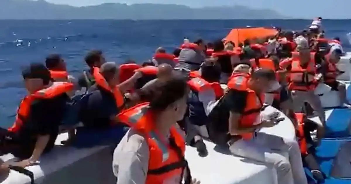 Áhöfn ferju sem hvolfdi við Kýpur handtekin