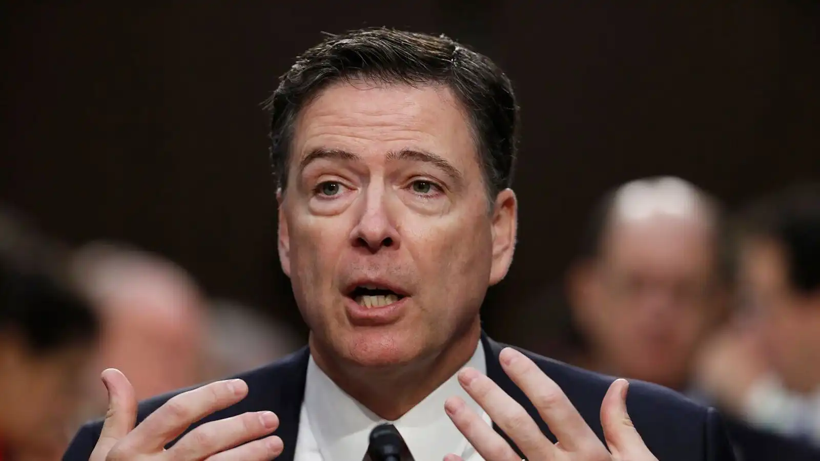Á­kæra Comey enn eina ferðina - Vísir
