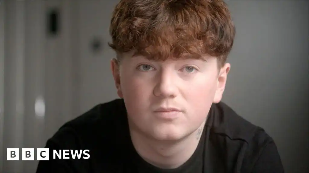 Alex Batty’s mum abducted him as a boy. Now he's ready to talk to her again