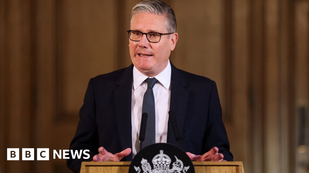 All of society must tackle 'crisis' of antisemitism, Keir Starmer says