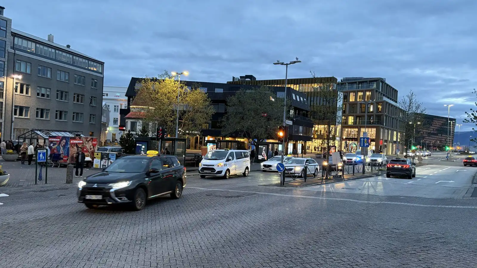 Al­mennur borgari veitti bílnum eftir­för - Vísir