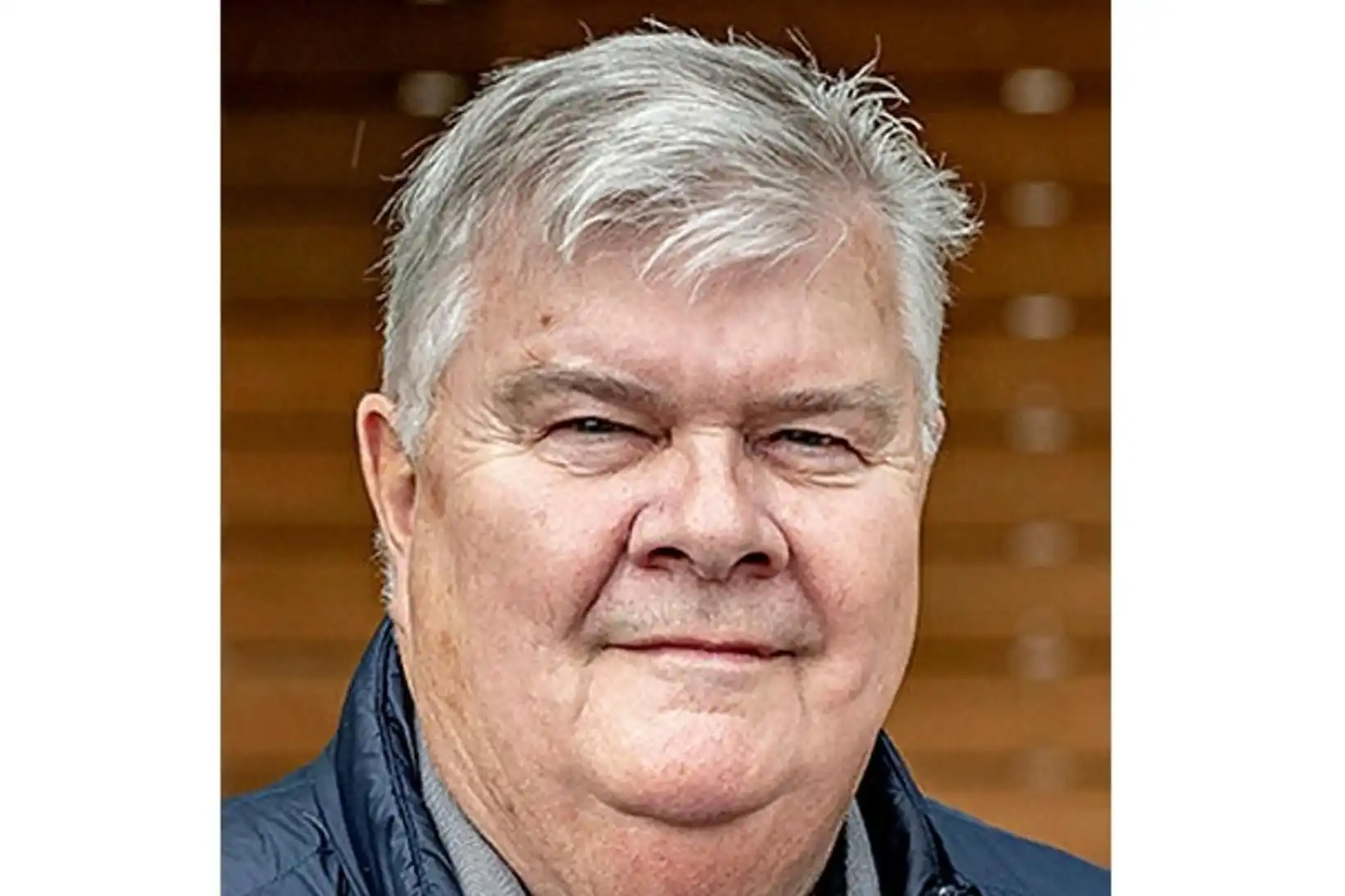 Andlát: Stefán Carlsson - MBL.IS