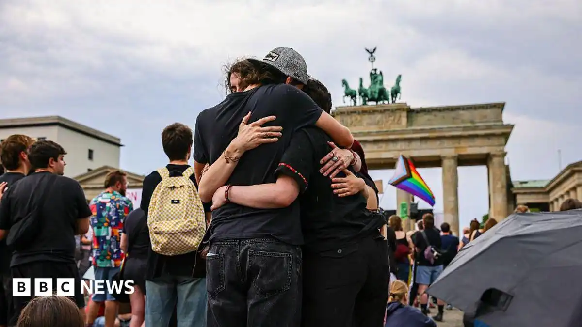 Anger, shock and grief - the aftermath of the attack on Berlin Pride