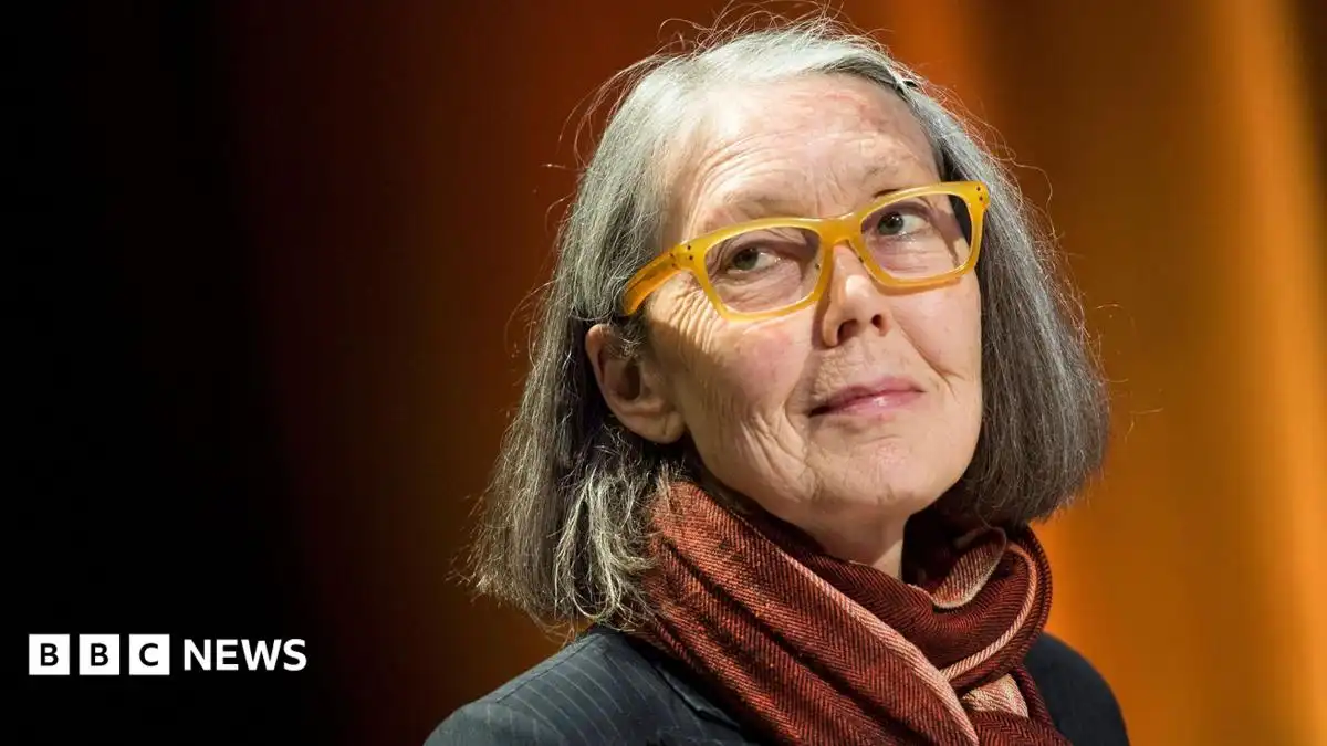 Anne Carson: 'Bold and inventive' Canadian poet wins Nobel Prize in Literature