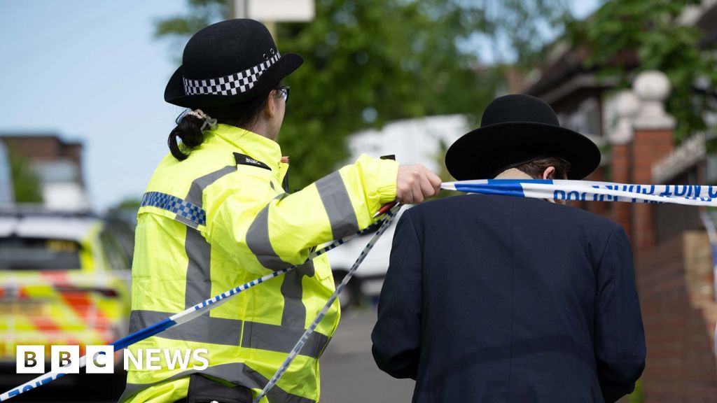 Antisemitism 'a national security emergency', government's terror adviser says