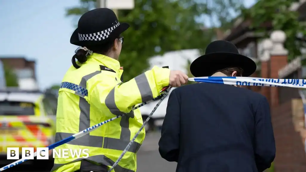 Antisemitism 'a national security emergency', government's terror adviser says