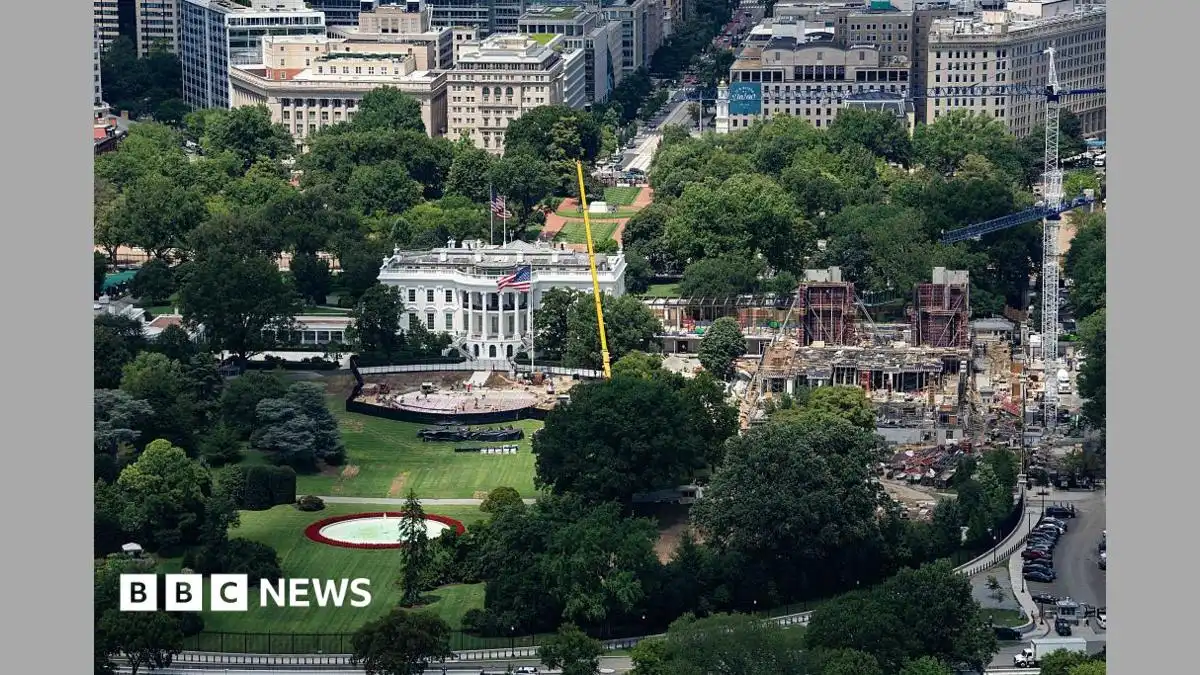 Appeals court halts Trump's ballroom project paving way for Supreme Court showdown