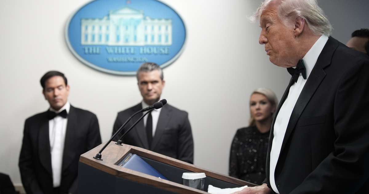 Árásarmaður reyndi að gera árás á galakvöldverði – Bandaríkjaforseti og ráðherrar fluttir burt í skyndi