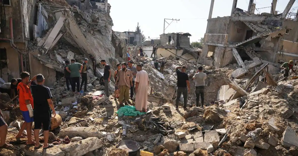Árásir halda áfram á Gaza þrátt fyrir samkomulag um afvopnun Hamas