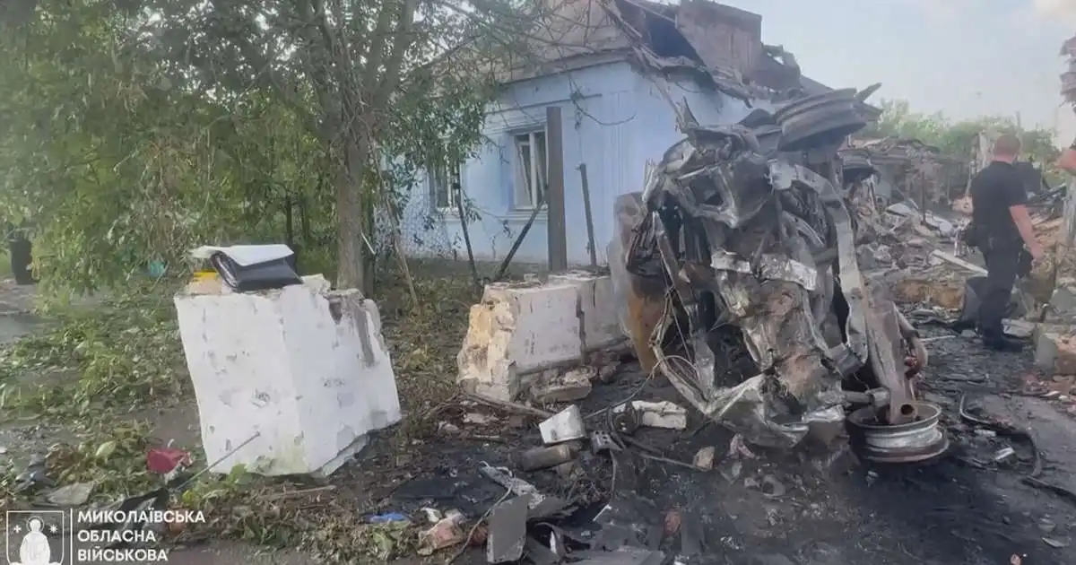 Árásir víða í Sumy – rússneskur dróni kveikti mikinn eld i Kyiv