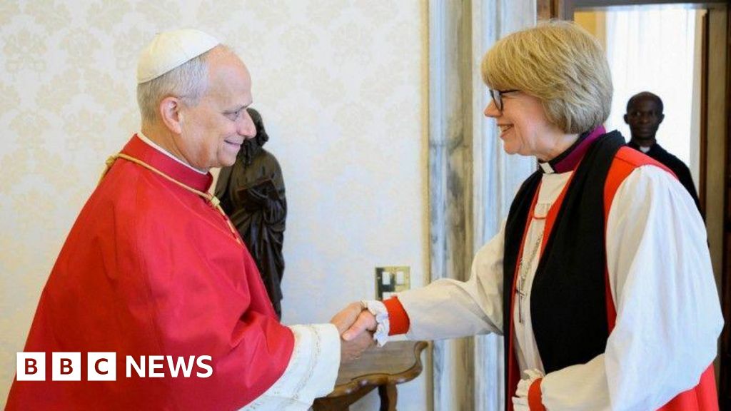 Archbishop of Canterbury praises Pope's anti-war comments during Vatican visit