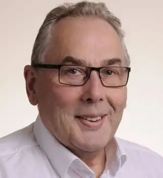 Ari Kr. Sæmundsen skrifar: Sæti við borðið...