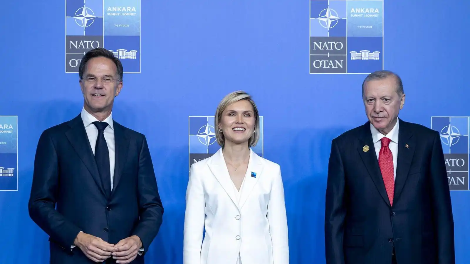 Aukin fram­lög til varnar­mála og öflugur stuðningur við Úkraínu á leið­toga­fundi NATO - Vísir