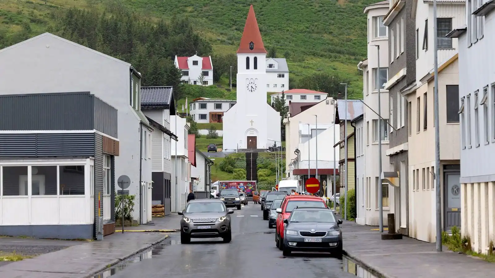 Aukin hætta á skriðum og grjót­hruni - Vísir