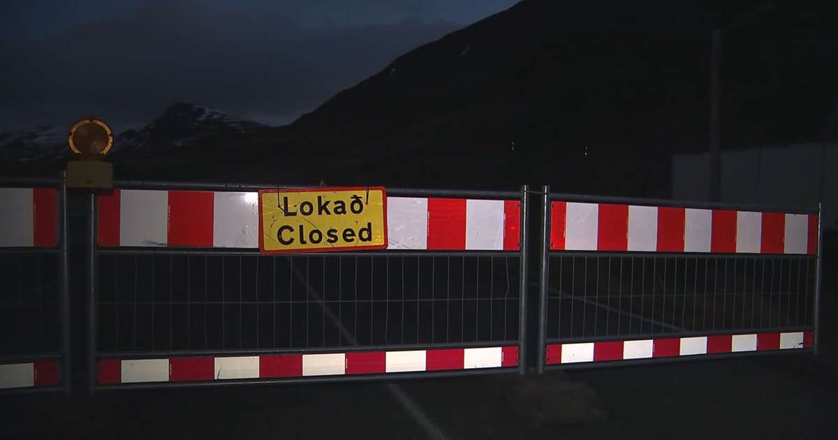 Aurskriða féll á Grenivíkurveg – umferð beint um Dalsmynni og Vaðlaheiðargöng