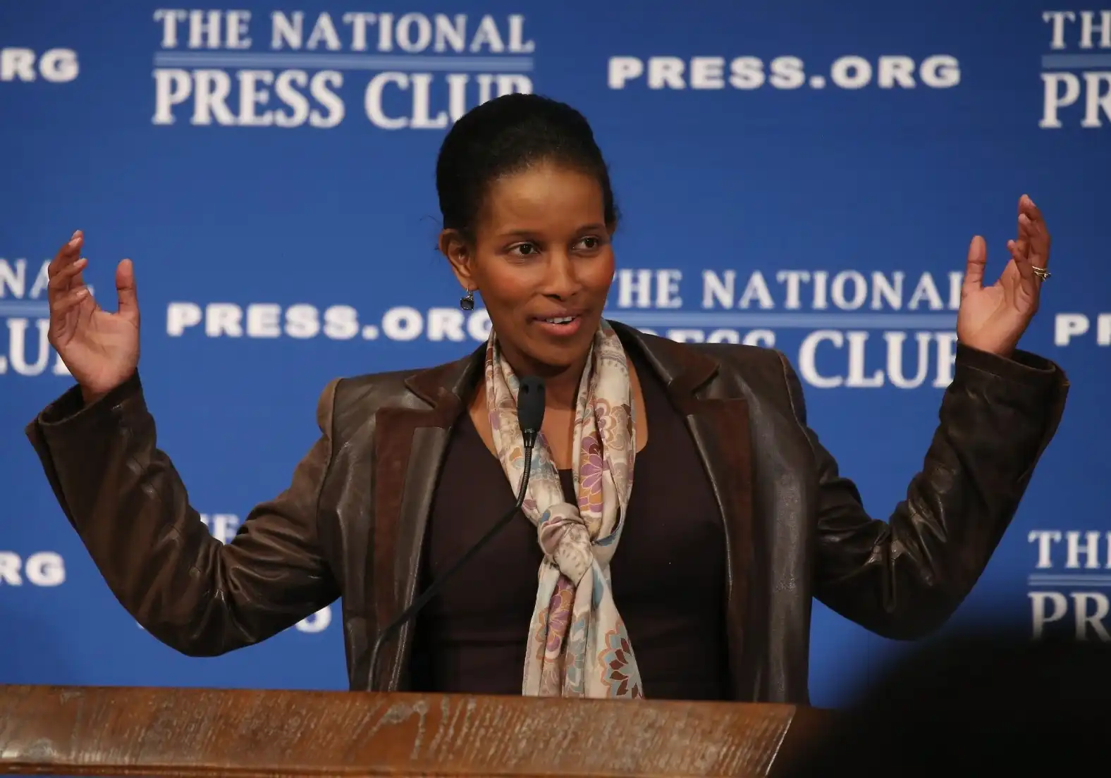 Ayaan Hirsi Ali varar Bretland og Vesturlönd við – Segir íslamista vilja yfirráð en ekki aðlögun