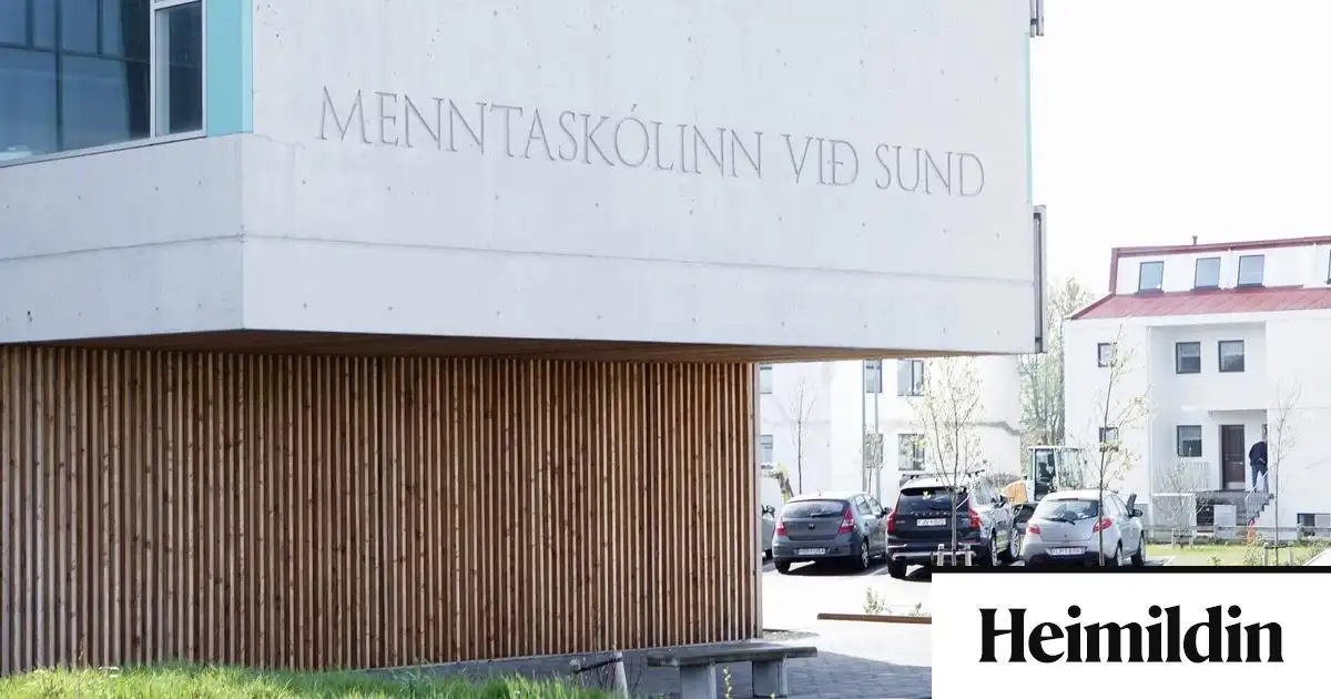 Banaslysið hefur djúp áhrif á samnemendur