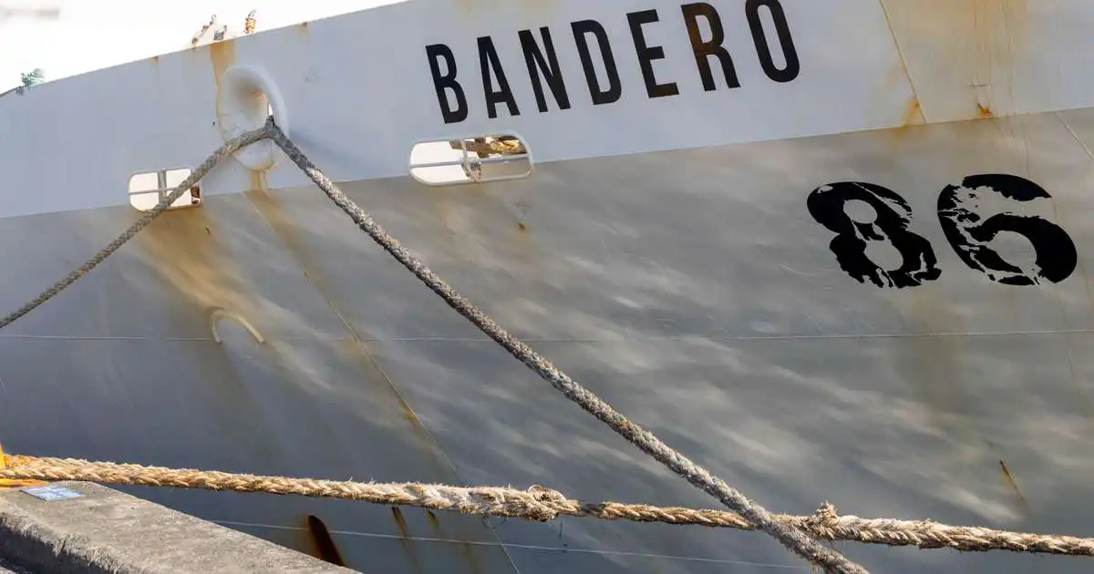 Bandero-áhöfnin var talin vera hér í ólögmætum tilgangi