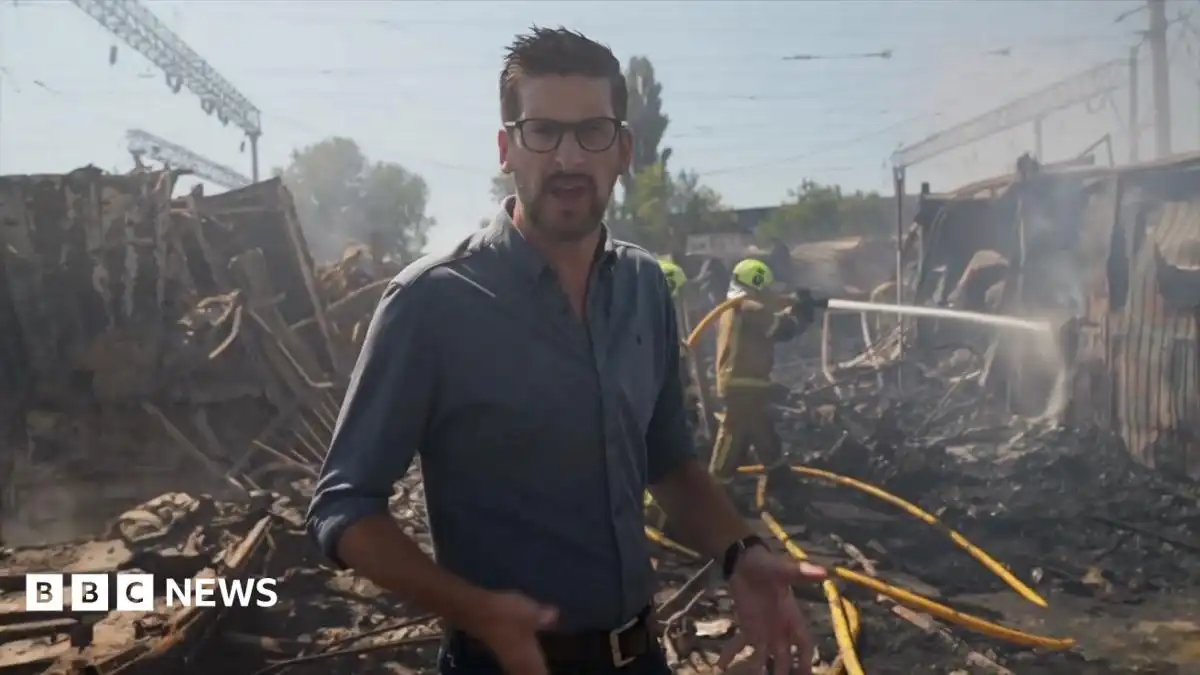 BBC visits smouldering Kyiv market after Russian strikes