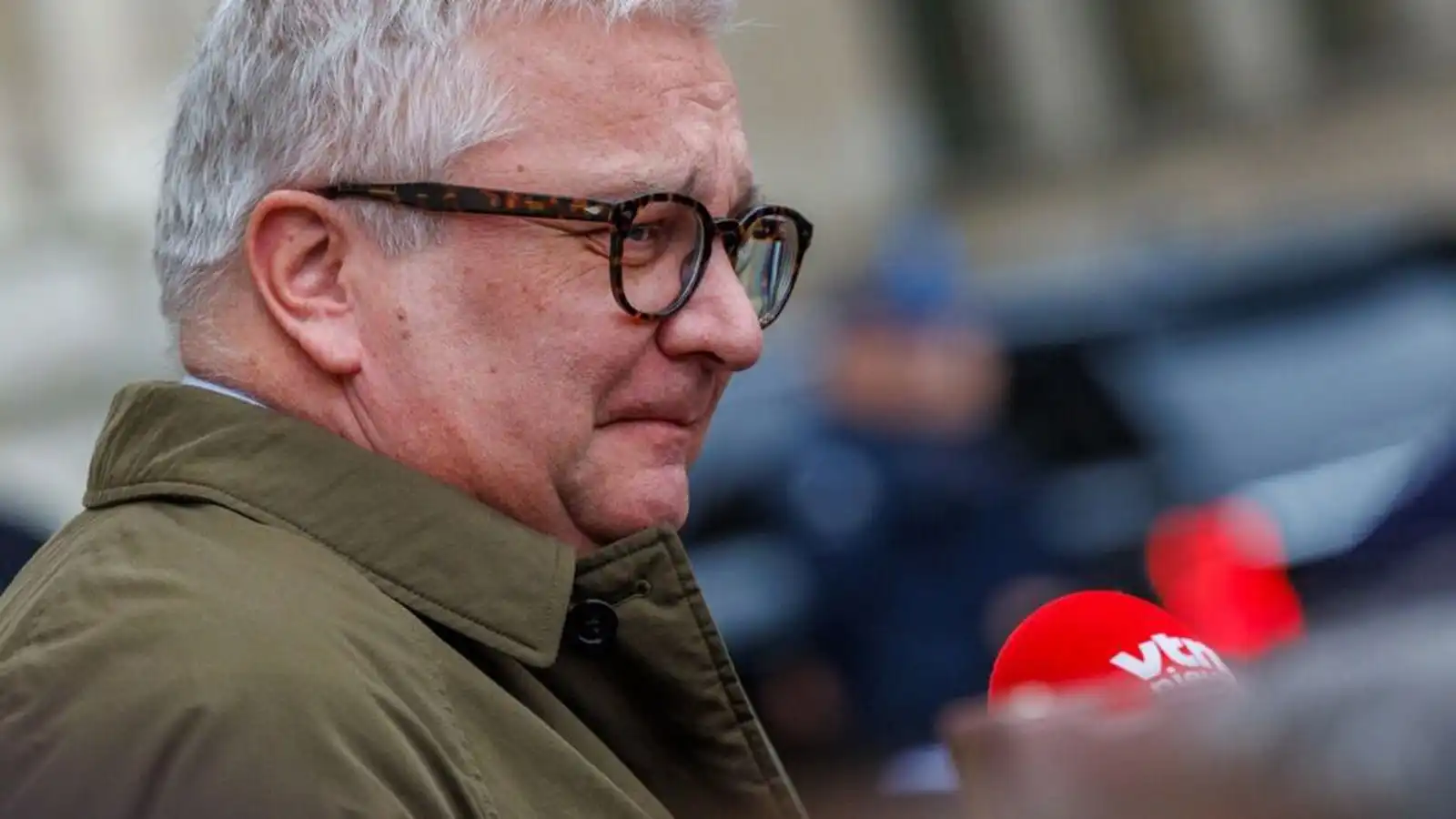 Bíla­sali gerður að prinsi eftir faðernispróf - Vísir