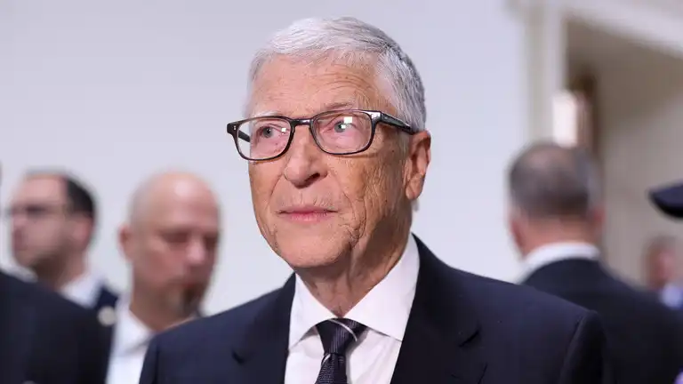 Bill Gates heldur því fram að Epstein hafi reynt að kúga sig