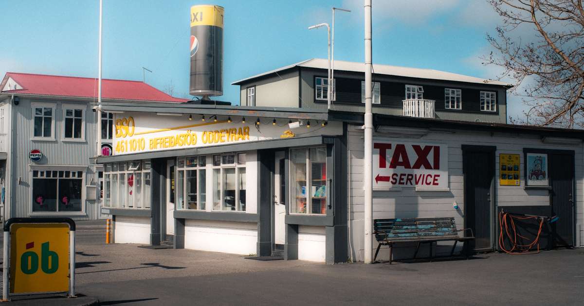 Bílstjórar BSO kveðja miðbæinn með trega