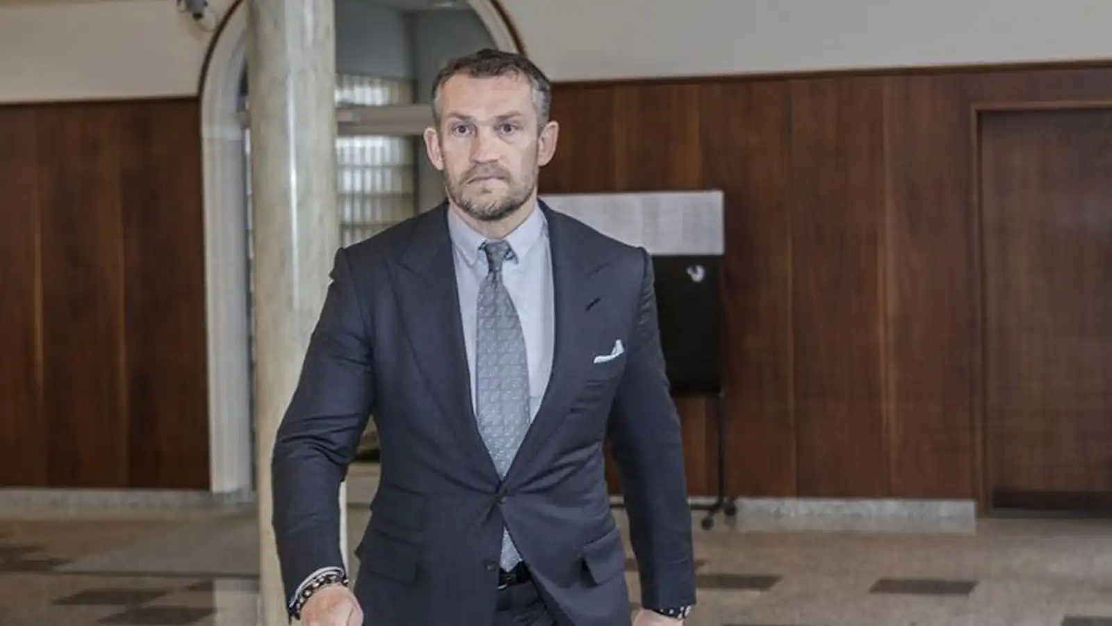 Björg­ólfur Thor flýr breska skatta til Ítalíu - Vísir