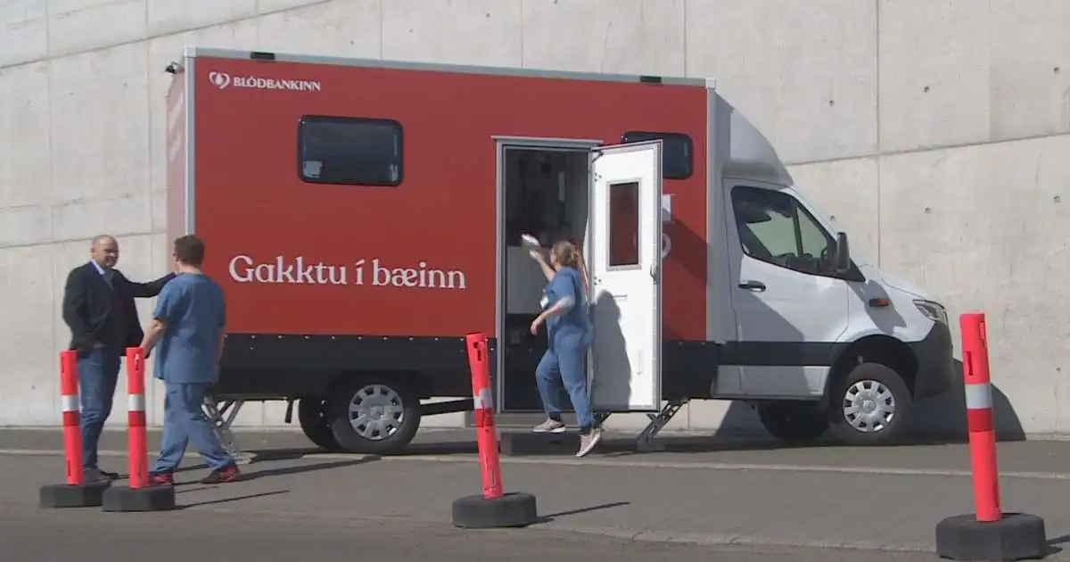 Blóðbankabíllinn Björg tekinn í notkun
