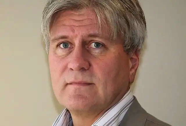 Bolli Héðinsson skrifar: Hverjir eru valkostirnir?