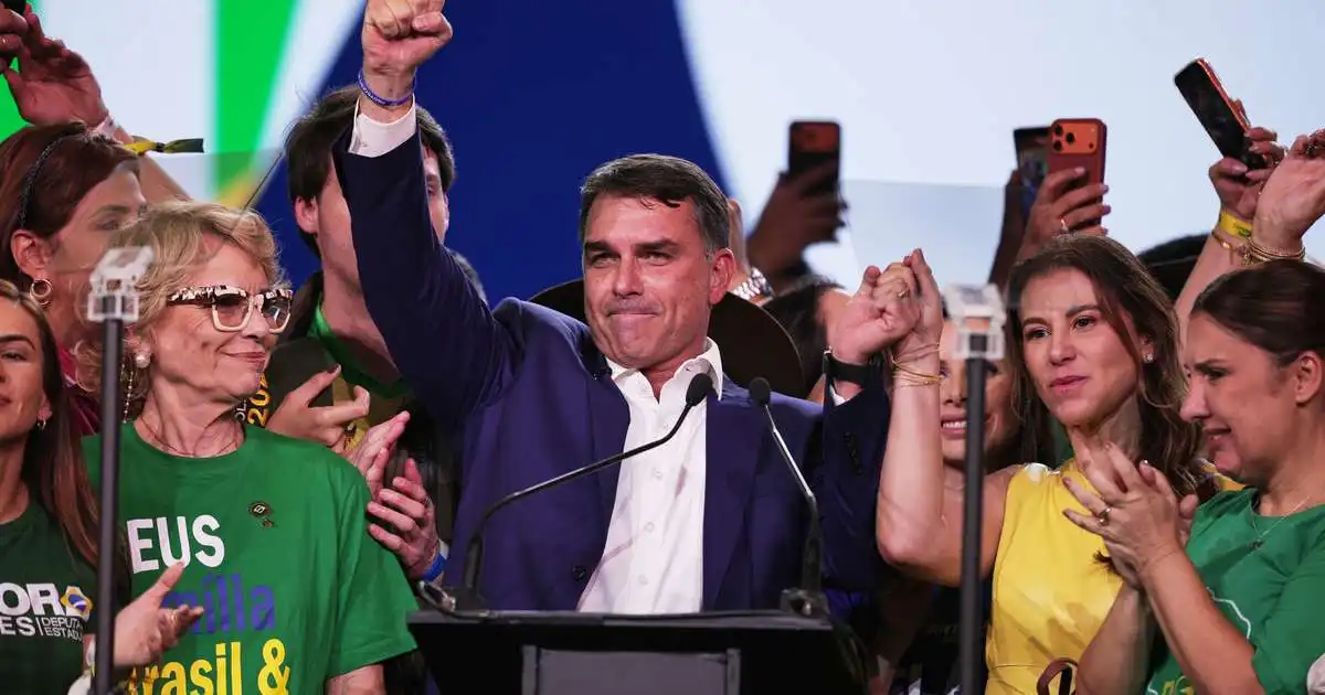 Bolsonaro yngri býður sig fram gegn Lula í forsetakosningum