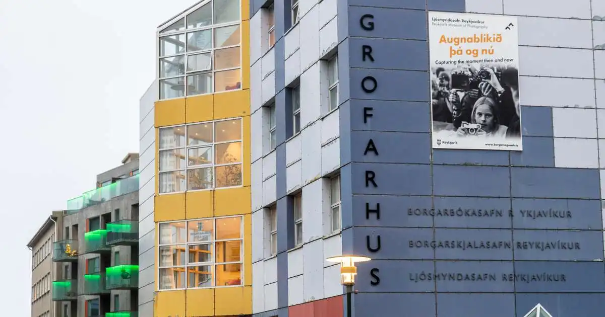 Borgarbókasafninu gert að skera niður um 5%