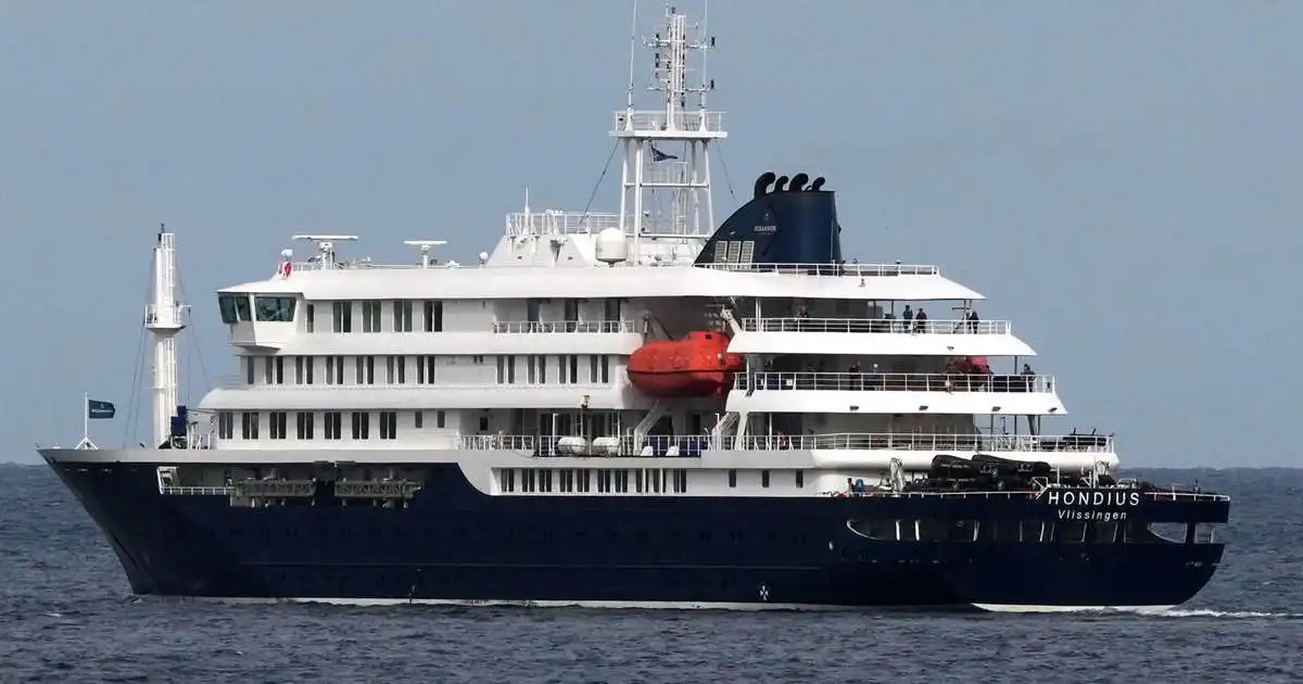 Breskir farþegar Hondiusar fara í sóttkví