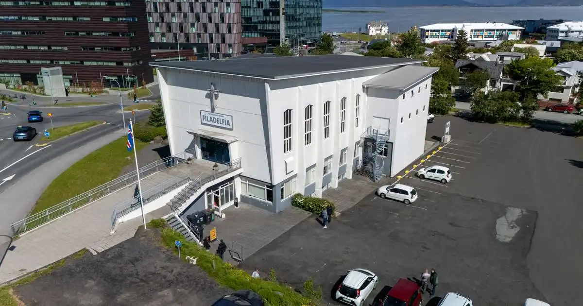 Brotist inn hjá Fíladelfíu