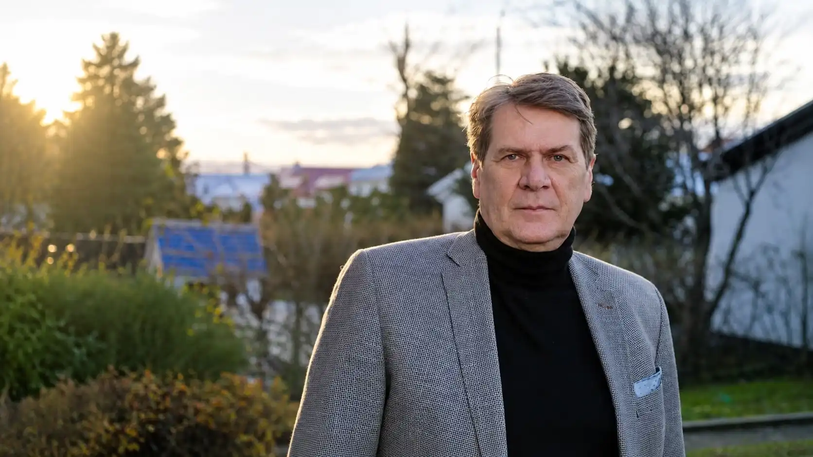 Brynjar gerir grín að Viðreisn og líkir því við sambúðina við Soffíu