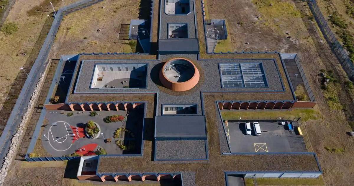 Búið að vísa 12 föngum úr landi – tugir bætast við á næstunni