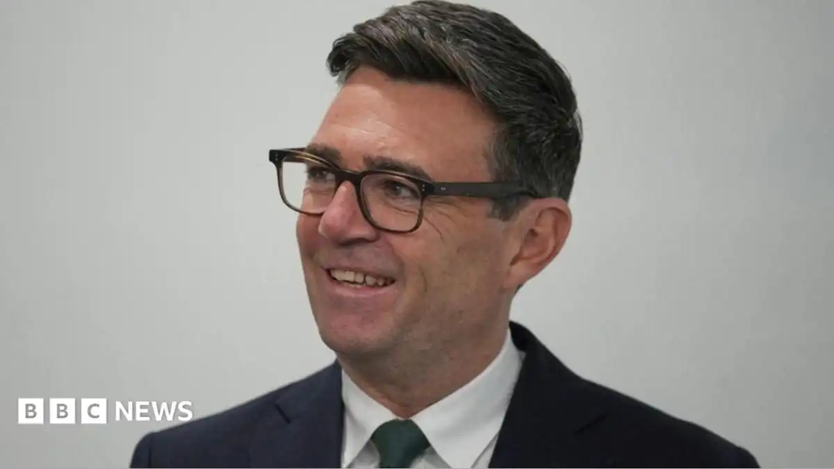 Burnham to spend first day working from No 10 North