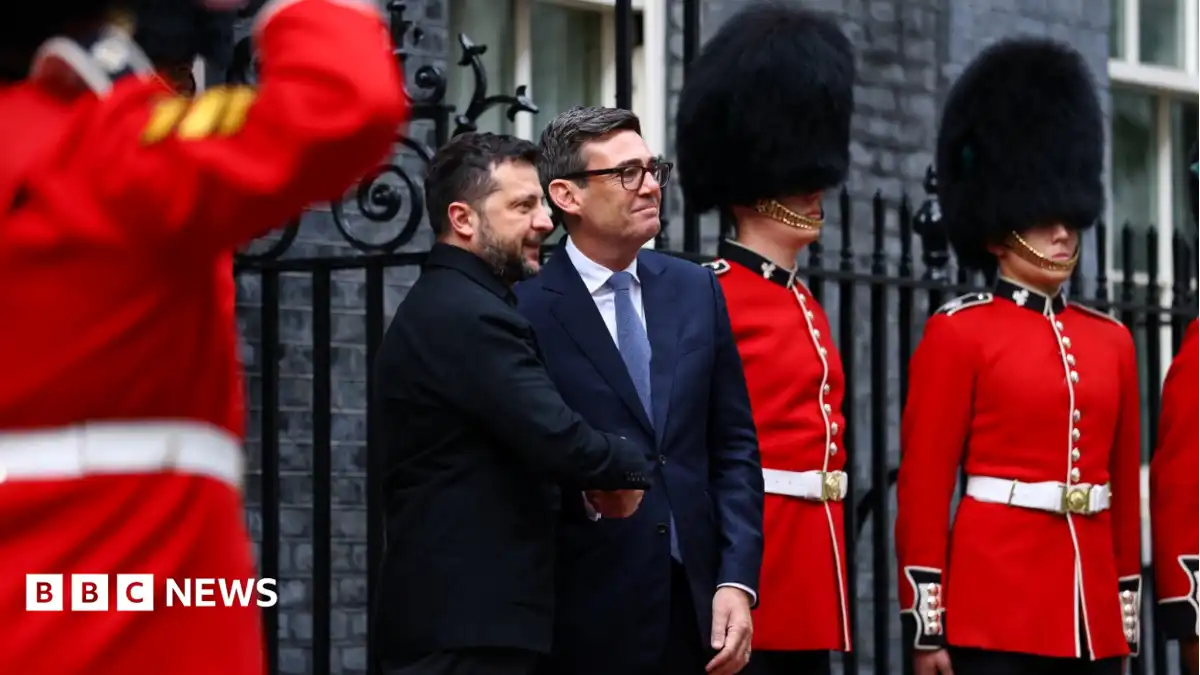 Burnham treads carefully in Zelensky visit, balancing Trump and Ukraine