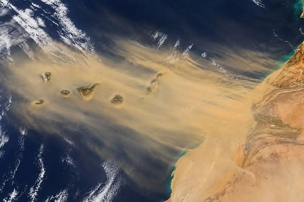 Calima pre-alert declared across the Canary Islands as air quality worsens