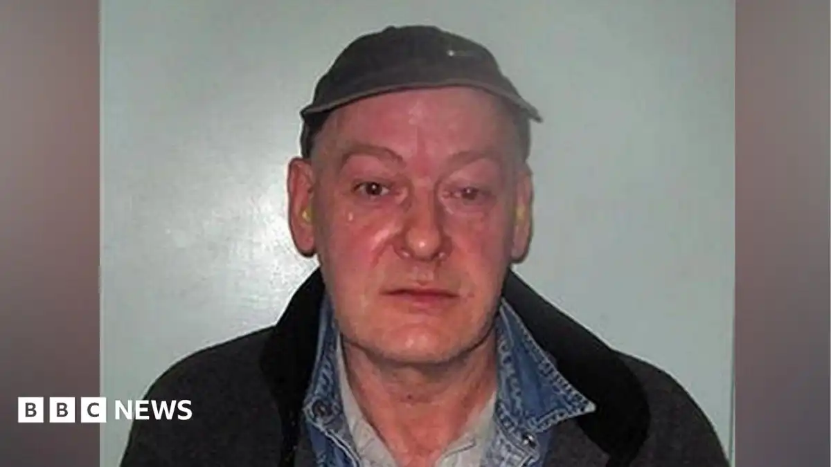 Canal killer John Sweeney, who dismembered victims, dies in jail