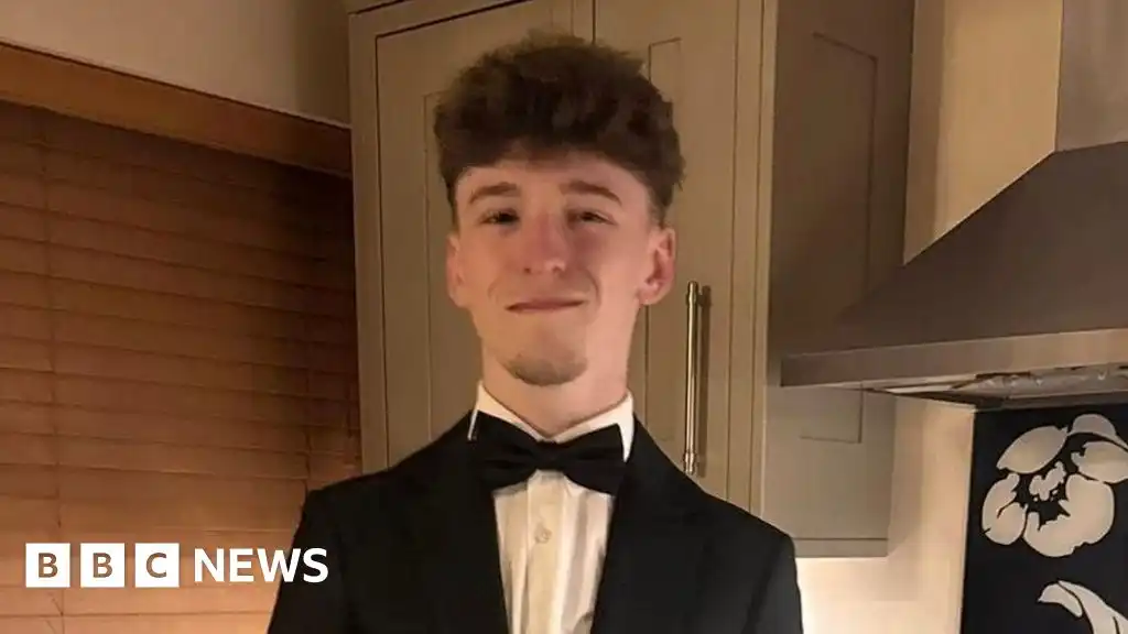 Charity calls for more meningitis vaccines after teenager's death