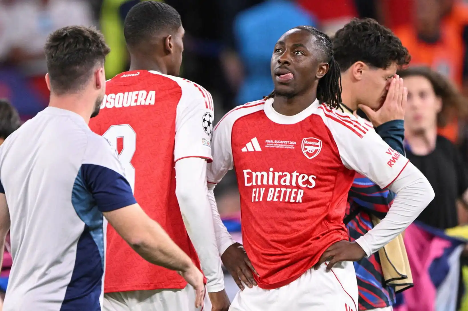 Chelsea stráði salti í sár Arsenal - MBL.IS